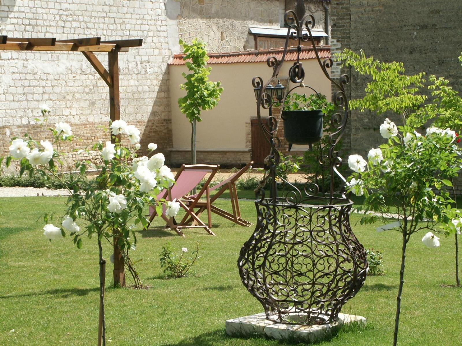 La Closerie Des Sacres Lavannes Esterno foto